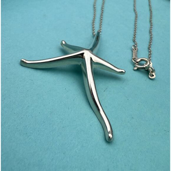 Tiffany & Co. Elsa Peretti Sterling Silver Starfish Pendant Necklace 17” - LARGE - Picture 3 of 16